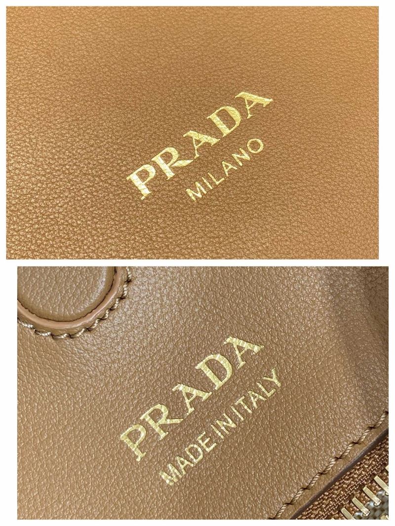 Pra*a tote bags